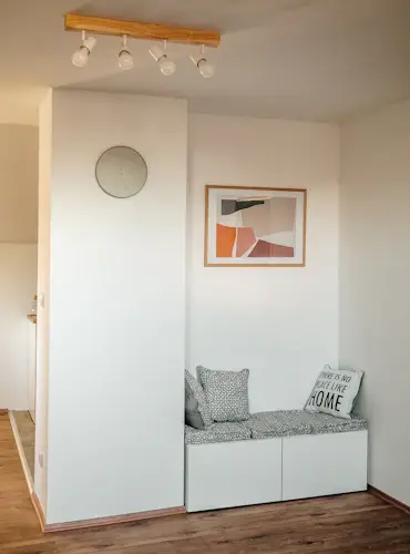 Services de rangement sur mesure pour particuliers, simplifiant le quotidien et optimisant l'espace de vie.
